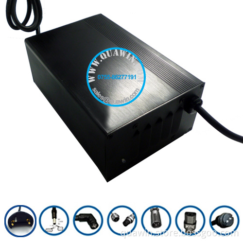 High Efficiency Universal Smart Charger 67.2V 4.5A